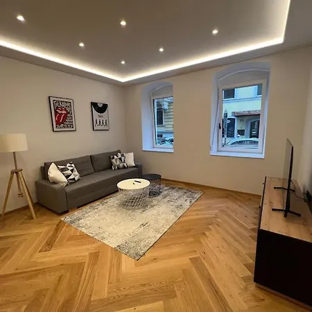 Central Luxury Lägenhet Linz